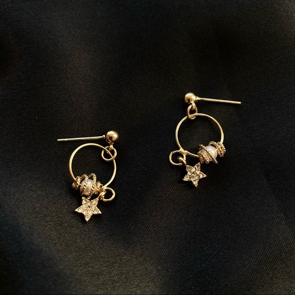 💙Spring with Star Sterling Silver Posts - Picture 2 of 10